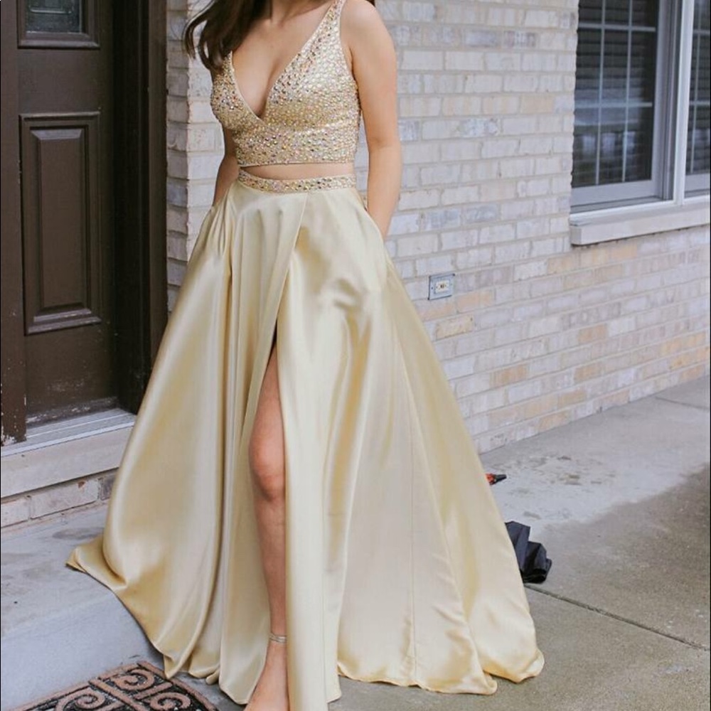 Sherri Hill Prom Dress, Gold